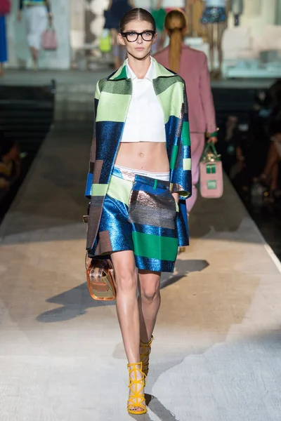 Look 21